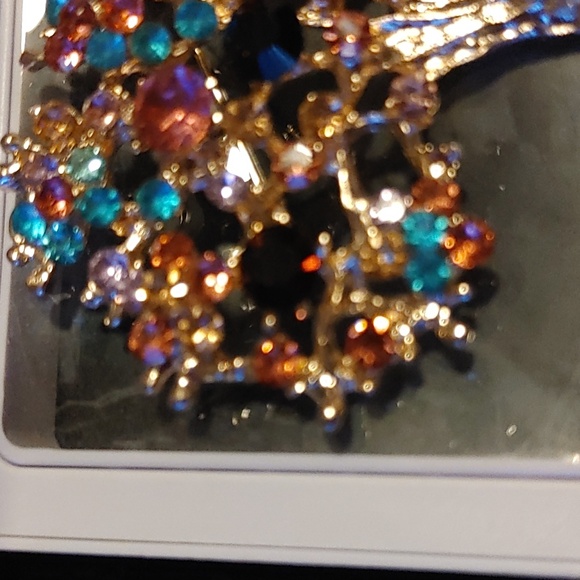 3/$40 Tree of Life Brooch 2 inch - Picture 2 of 8